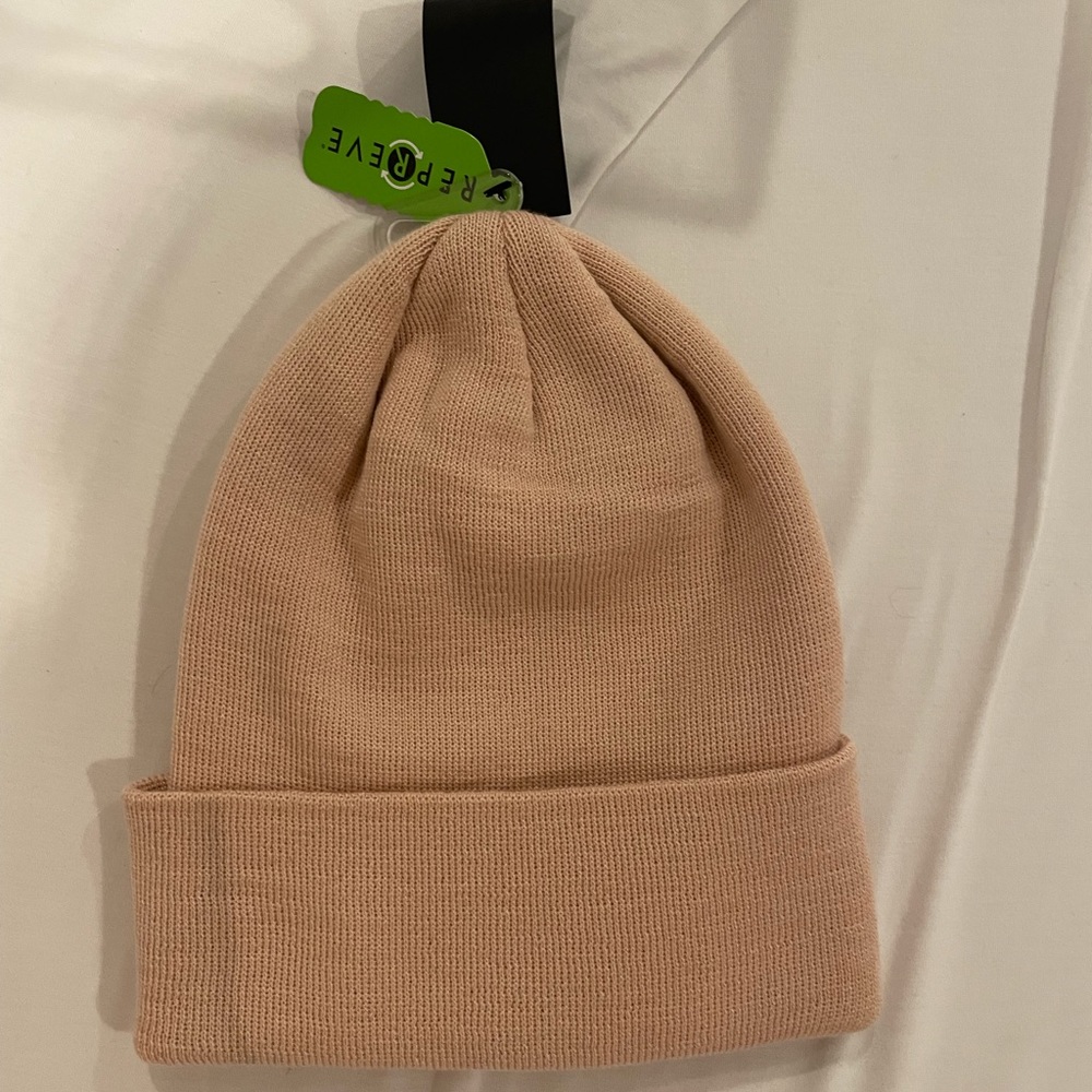 Nixon Blush Pink Beanie NWT